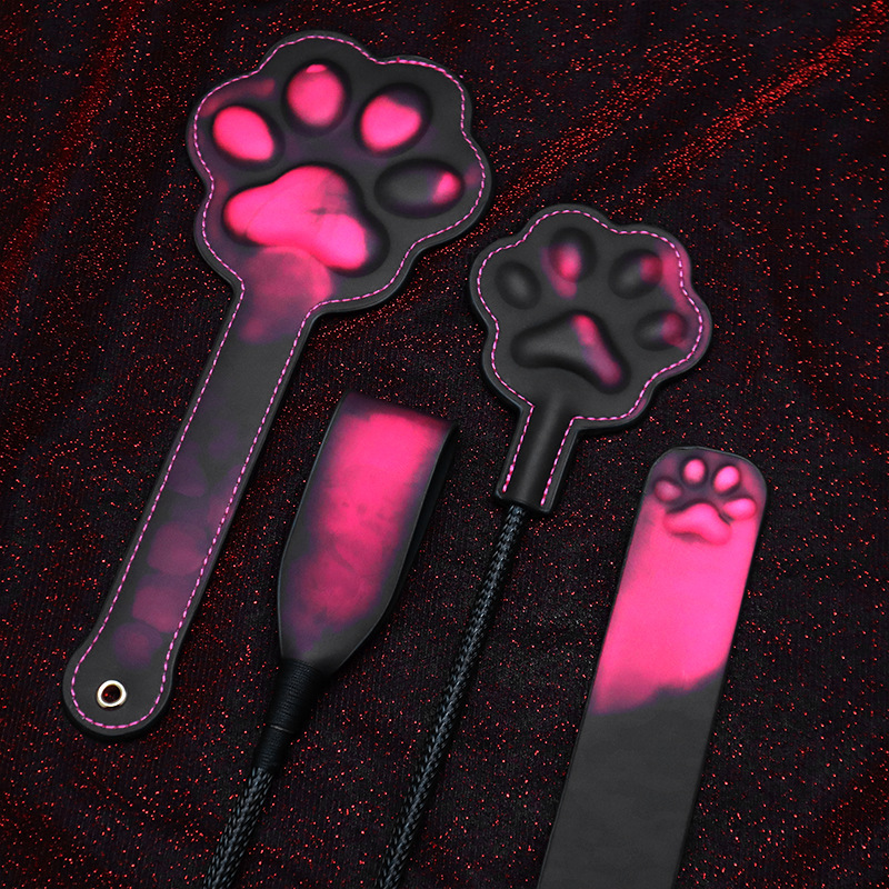 Cat Toys - 체온에 반응하는 색상 변화 가죽 스팽킹